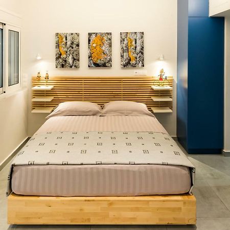 Central Cozy Studio With A Secret Garden Athens Ngoại thất bức ảnh
